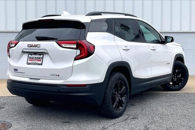 2022 GMC Terrain AT4