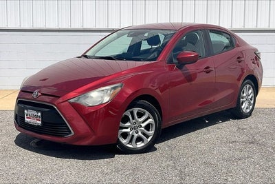 2017 Toyota Yaris iA Base