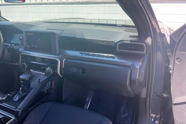 2025 Toyota TACOMA SR5 SR5