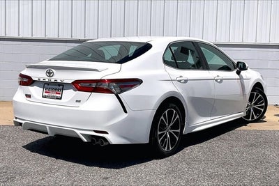 2018 Toyota Camry SE