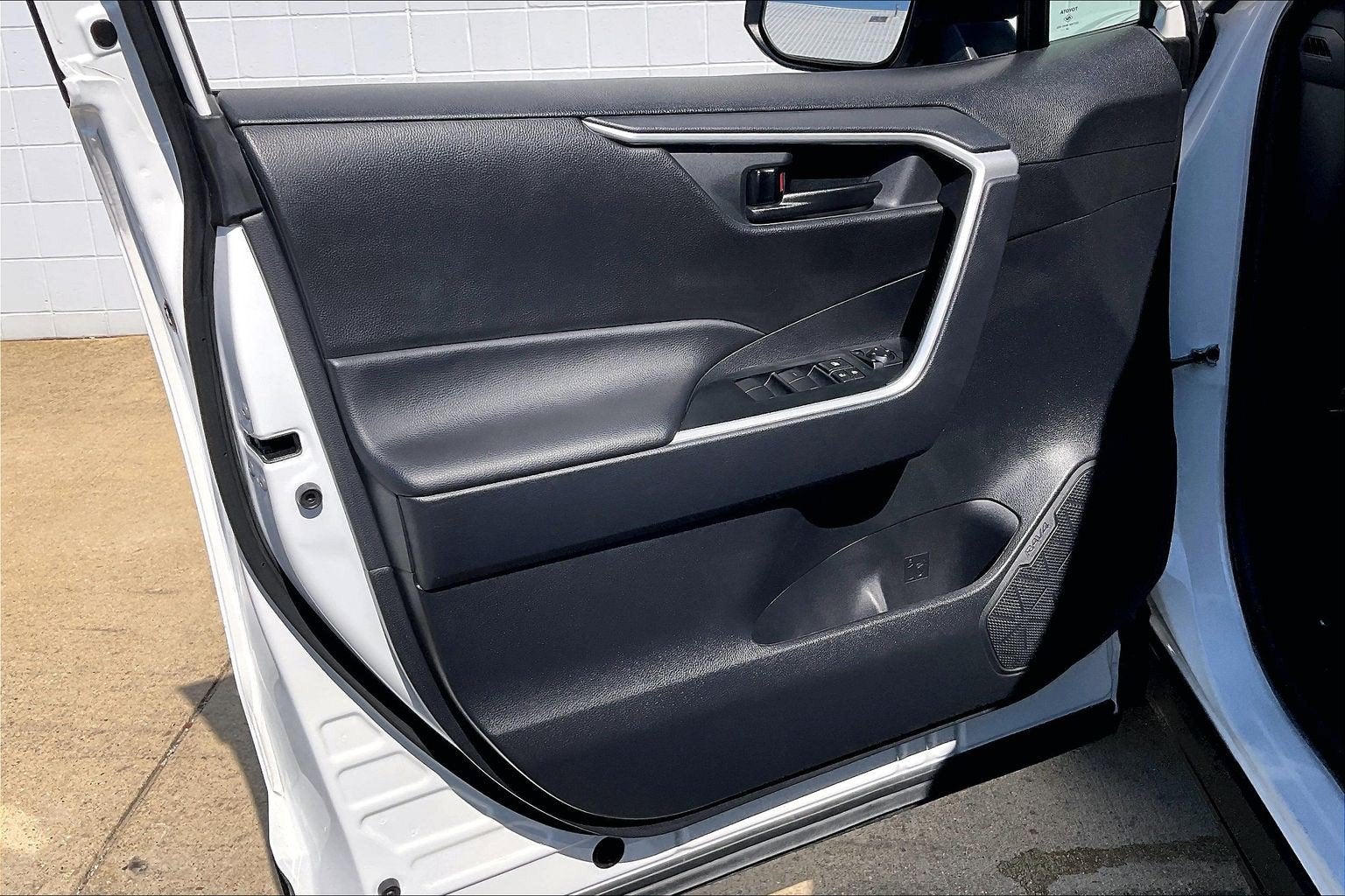 2025 Toyota RAV4 Hybrid Hybrid LE