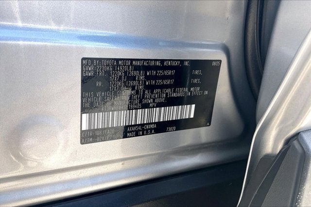 2025 Toyota RAV4 Hybrid XLE