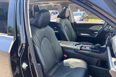 2024 Toyota GRAND HIGHLANDER Limited