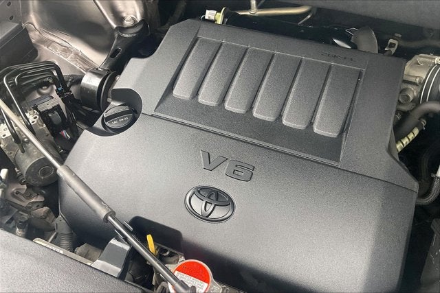 2016 Toyota HIGHLANDER LE Plus