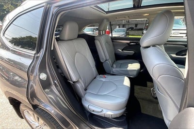2024 Toyota Highlander Hybrid Hybrid Platinum