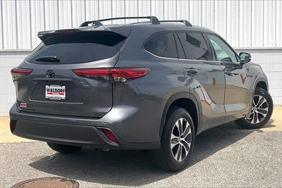 2020 Toyota HIGHLANDER XLE