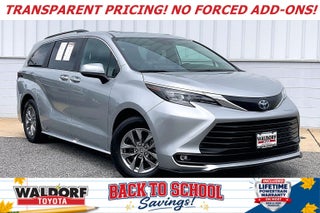 2025 Toyota Sienna XLE