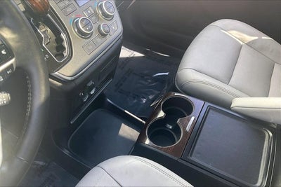 2019 Toyota Sienna Base