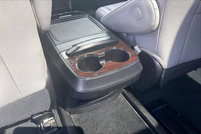 2019 Toyota Sienna Base
