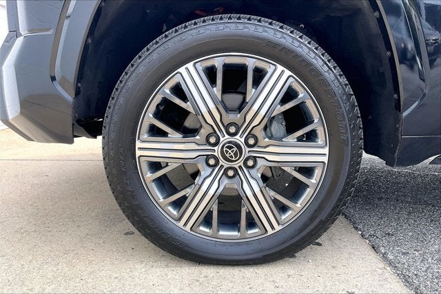 2024 Toyota Tundra i-FORCE MAX Capstone Hybrid