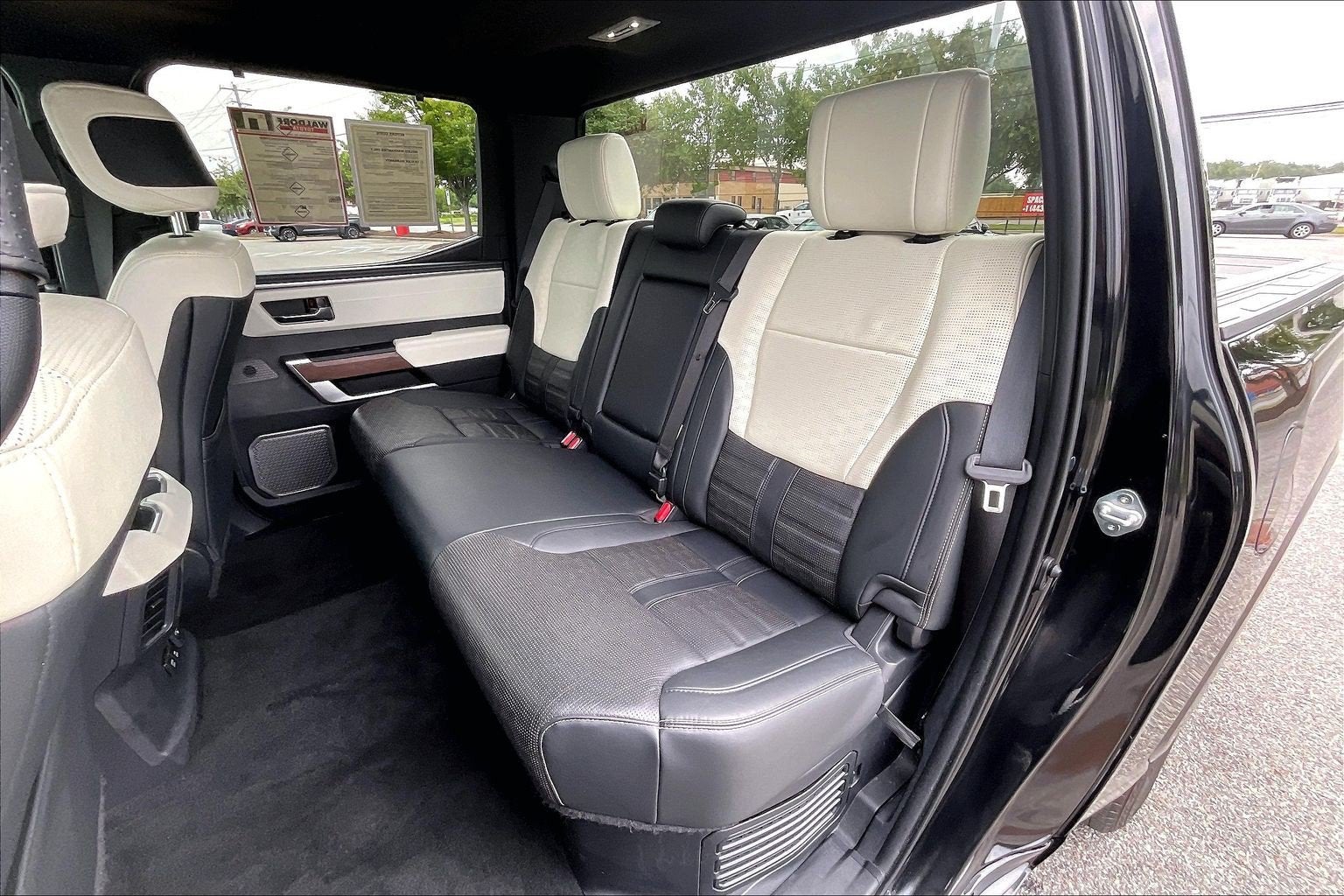 2024 Toyota Tundra i-FORCE MAX Capstone Hybrid