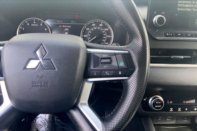 2022 Mitsubishi Outlander SE