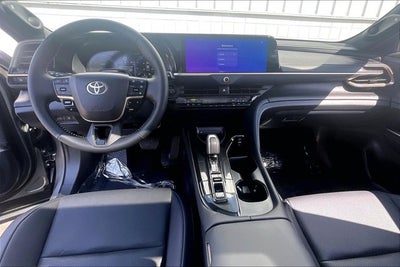 2026 Toyota Toyota Crown Platinum