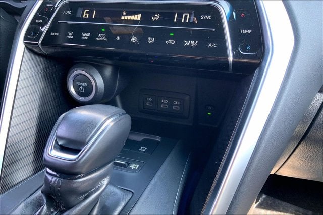 2024 Toyota Venza XLE