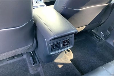 2024 Toyota Venza XLE