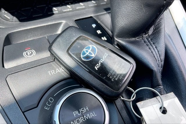 2022 Toyota RAV4 Hybrid Hybrid XLE Premium