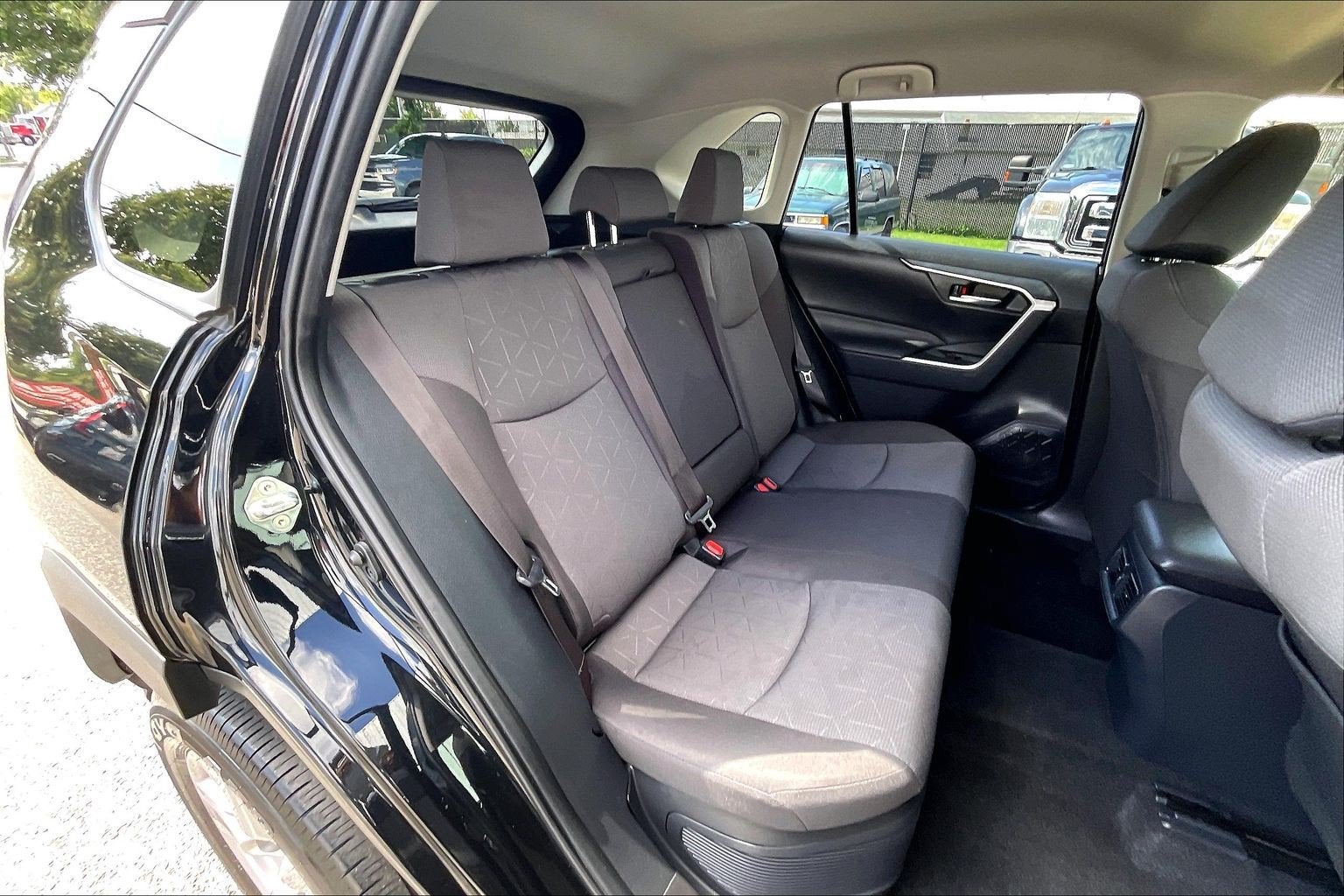 2025 Toyota RAV4 Hybrid Hybrid XLE
