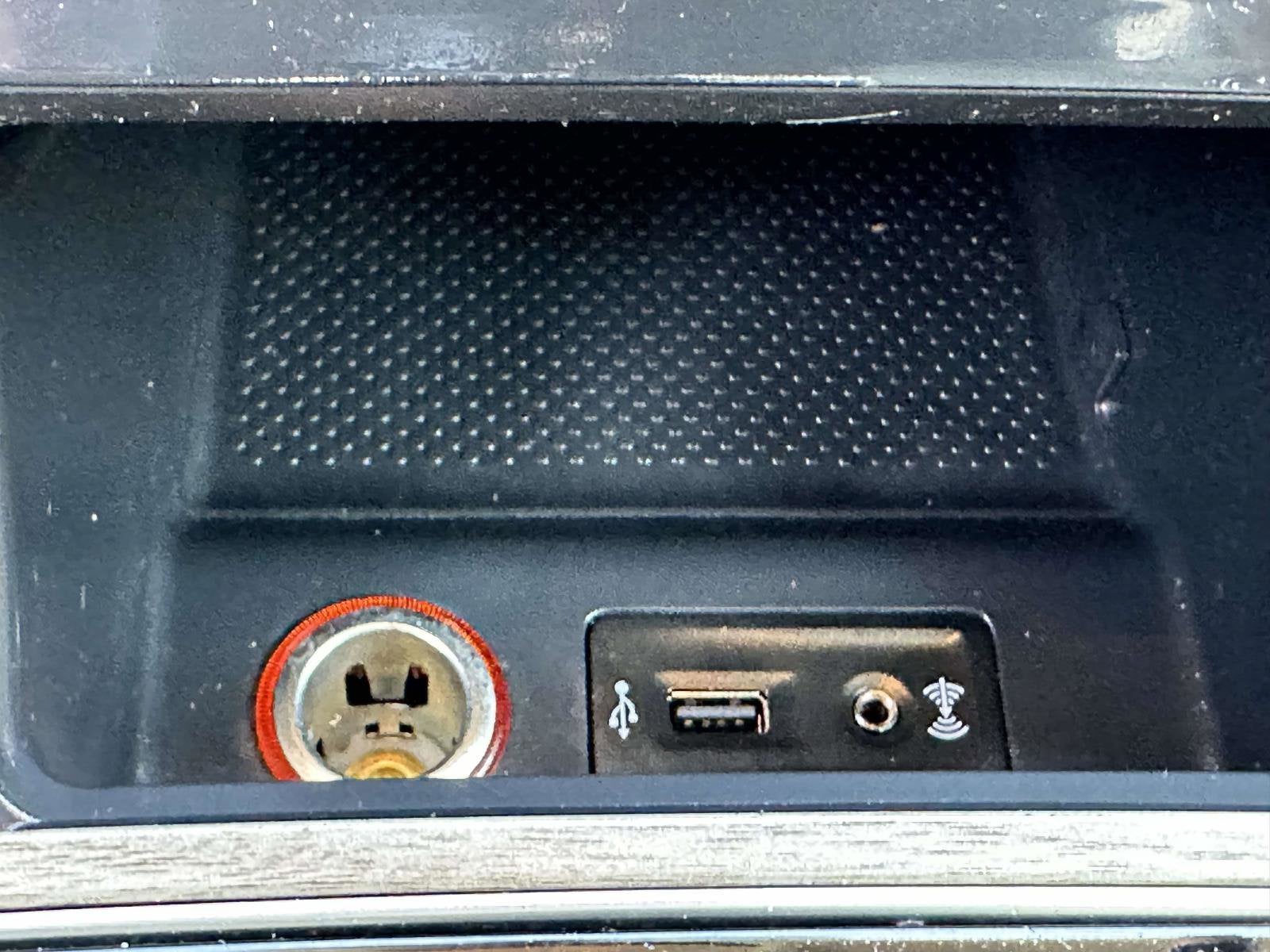 2017 Volkswagen Passat 1.8T SE w/Technology