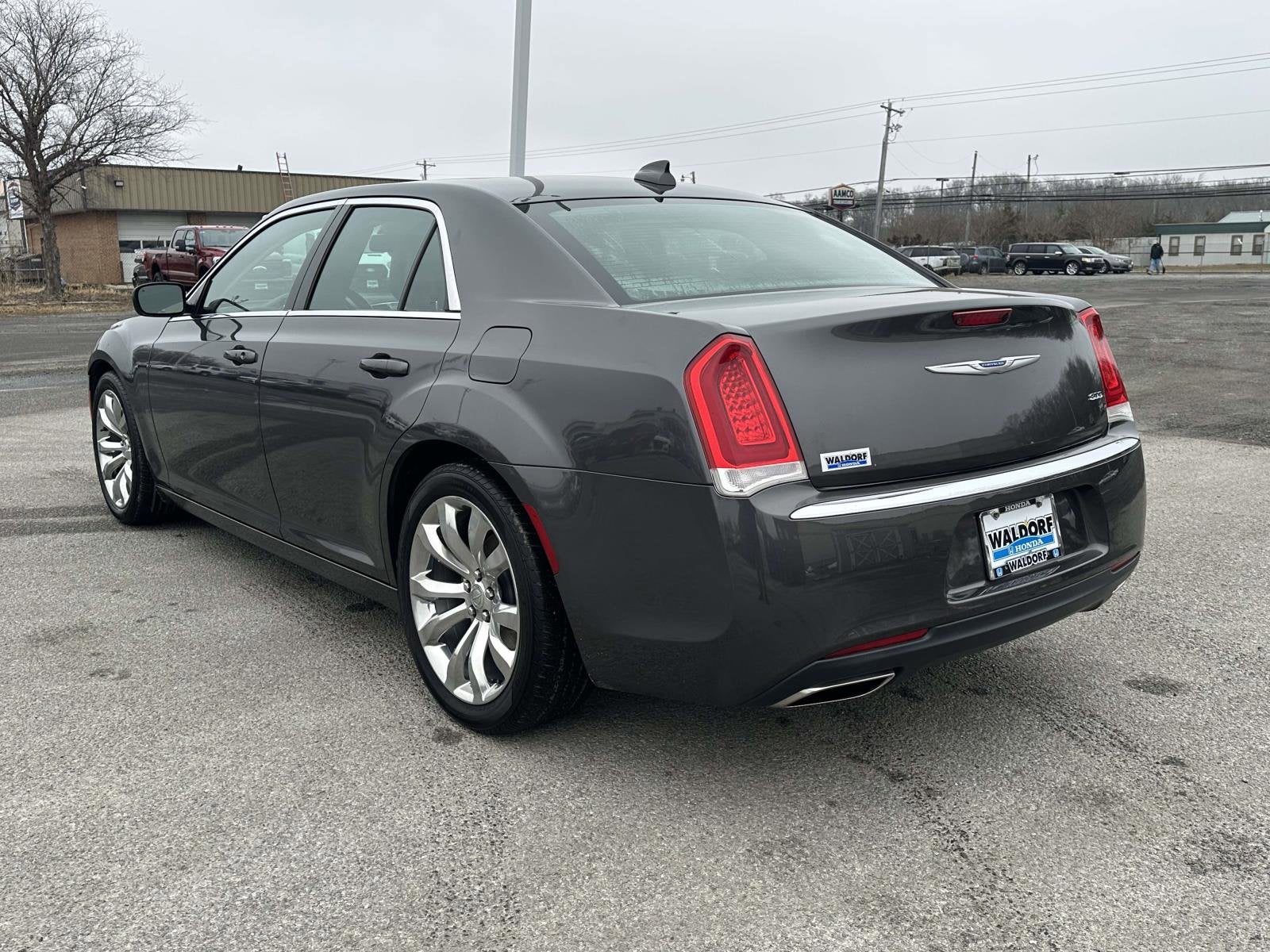 2019 Chrysler 300 Touring L