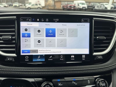 2023 Chrysler Pacifica Hybrid Touring L