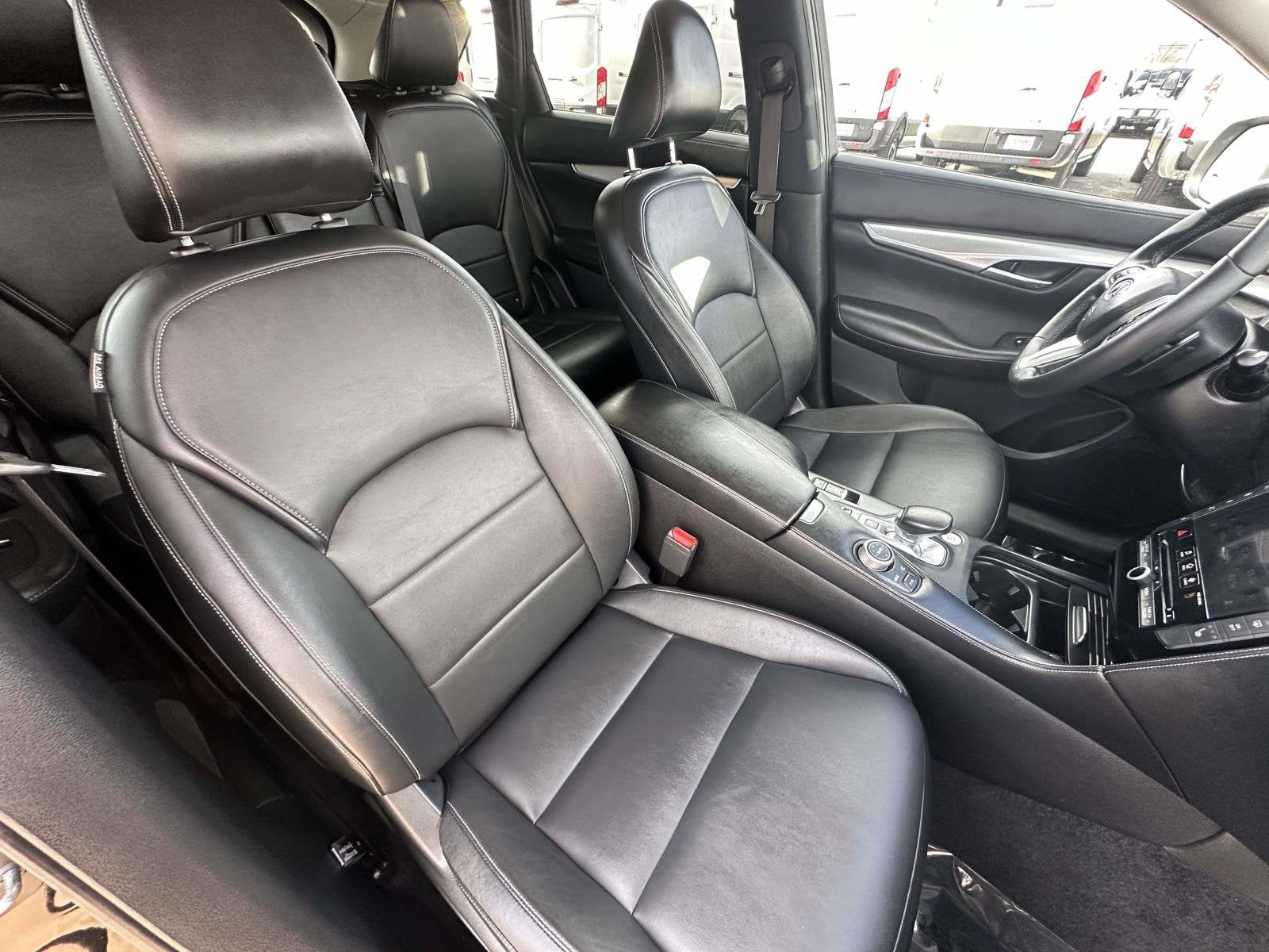 2019 INFINITI QX50 LUXE