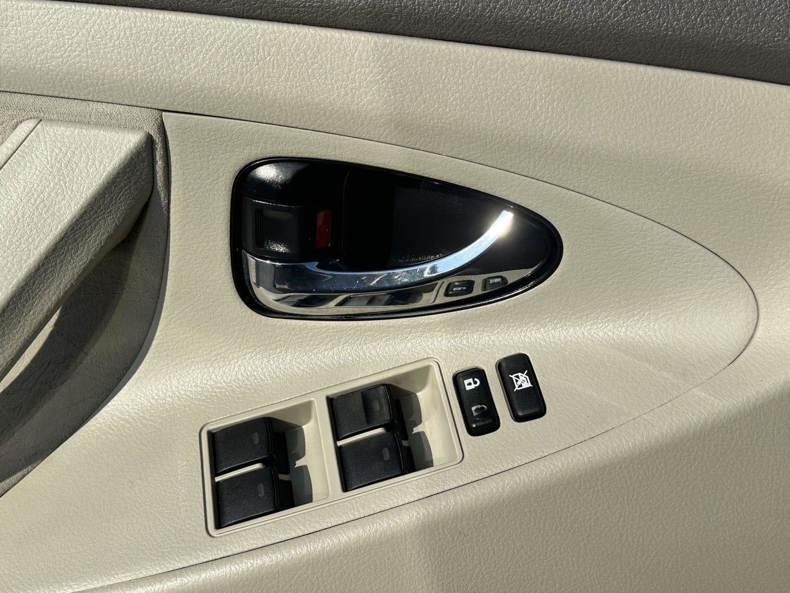 2010 Toyota Camry LE