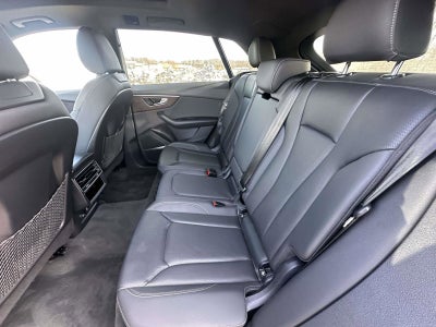 2019 Audi Q8 Premium Plus