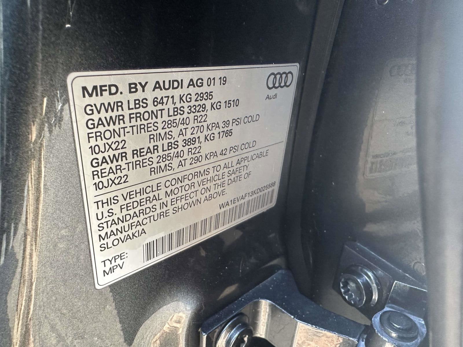 2019 Audi Q8 Premium Plus