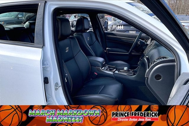 2023 Chrysler 300 300S