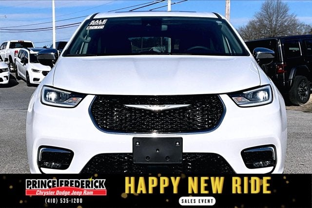 2023 Chrysler Pacifica Hybrid Limited