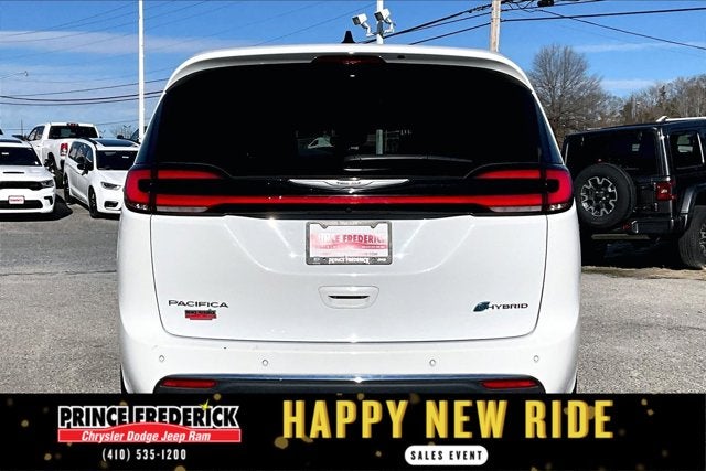 2023 Chrysler Pacifica Hybrid Limited
