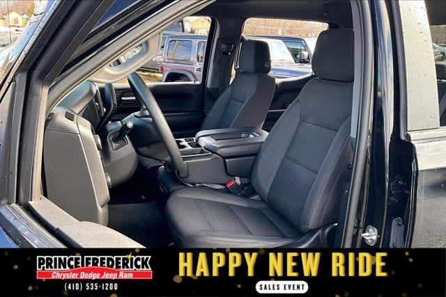 2023 Chevrolet Silverado 1500 Custom Trail Boss