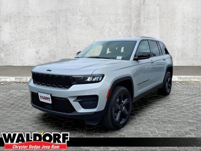 2025 Jeep Grand Cherokee LAR