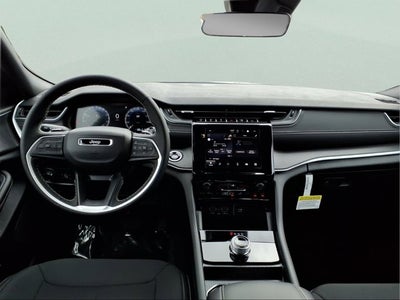 2025 Jeep Grand Cherokee LAR