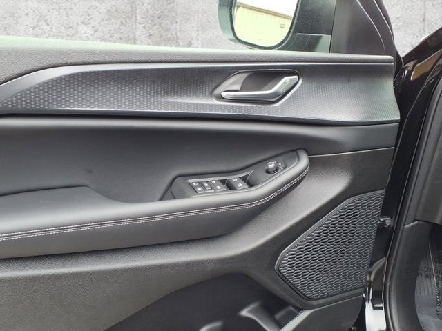 2025 Jeep Grand Cherokee LAR