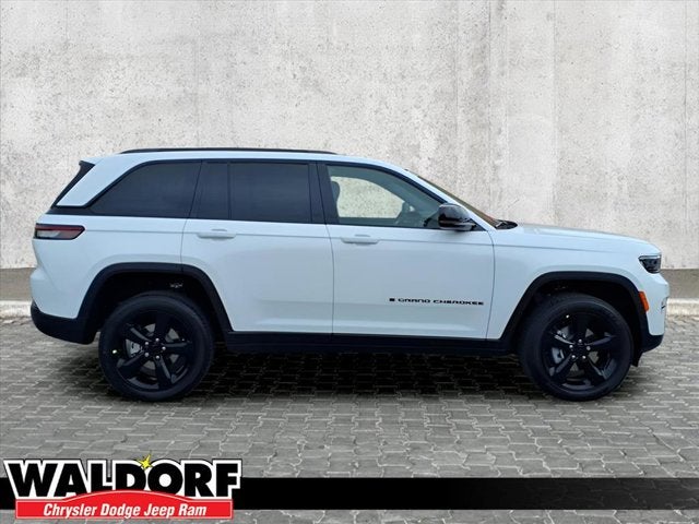 2025 Jeep Grand Cherokee LAR