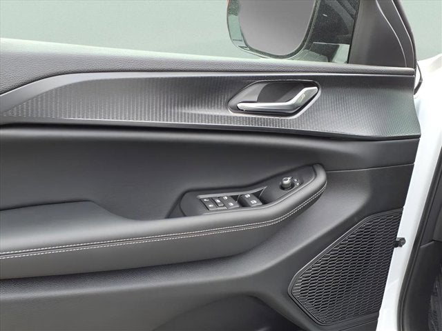 2025 Jeep Grand Cherokee LAR