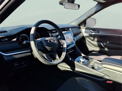 2026 Jeep Grand Cherokee Laredo Altitude