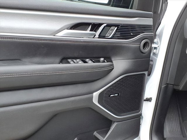 2025 Jeep Wagoneer Series II Carbide