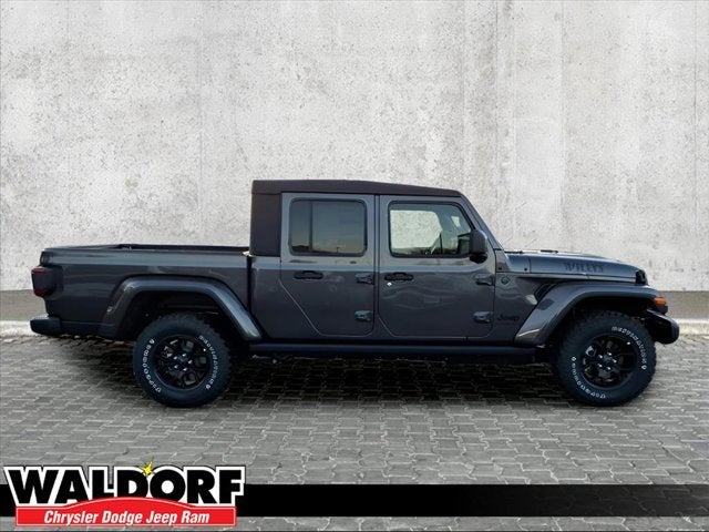 2026 Jeep Gladiator Willys photo 2