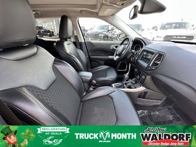 2020 Jeep Compass Latitude w/Sun/Safety Pkg