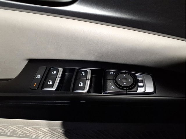 2023 Kia Carnival MPV LX