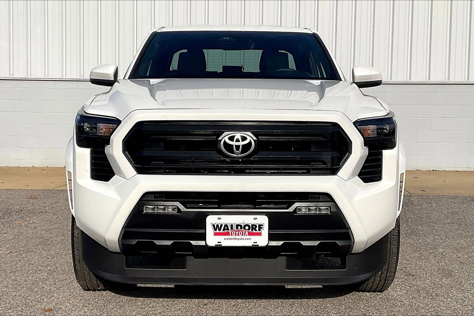 2025 Toyota Tacoma 2WD SR5
