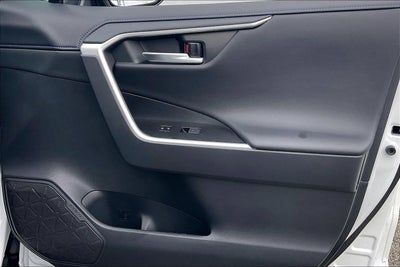 2025 Toyota RAV4 Hybrid XSE