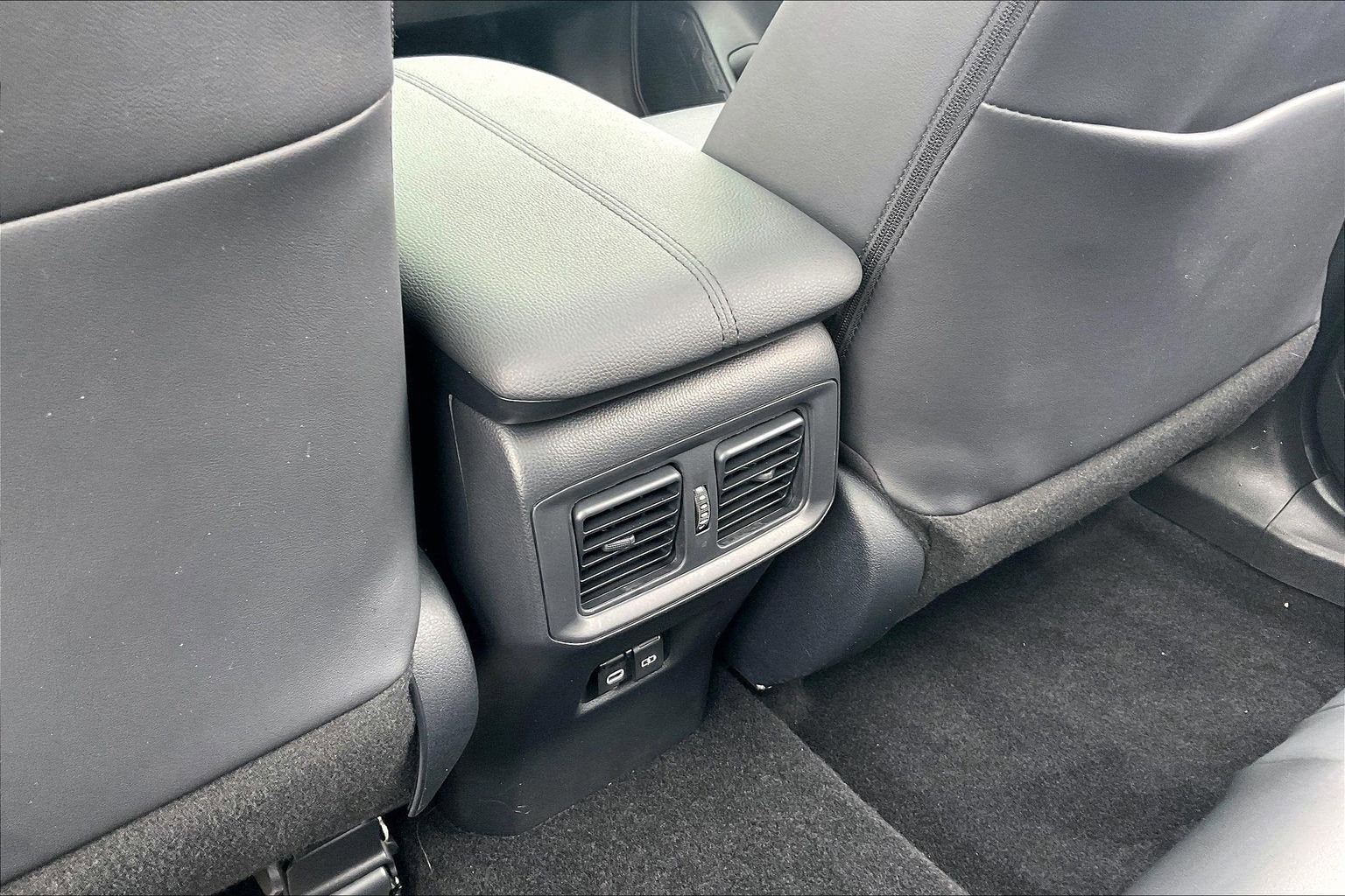 2025 Toyota RAV4 Hybrid XSE