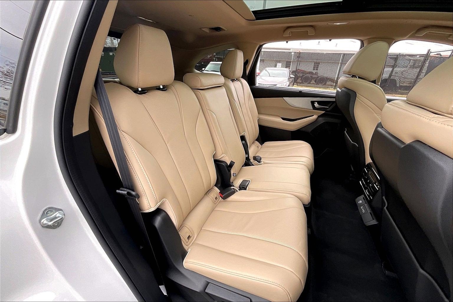 2023 Acura MDX w/Technology Package