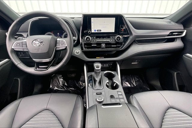2025 Toyota Highlander XSE