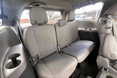 2019 Toyota Sienna XLE