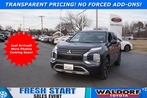 2024 Mitsubishi Outlander SE