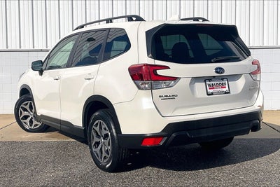 2022 Subaru Forester Premium